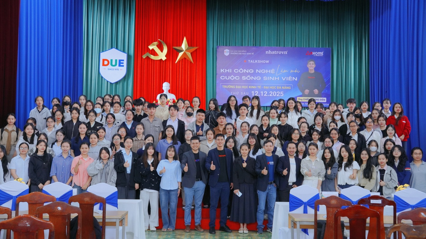 Talkshow công nghệ tại DUE mở ra nhiều góc nhìn mới cho sinh viên cùng Anhome-Nhatrovn