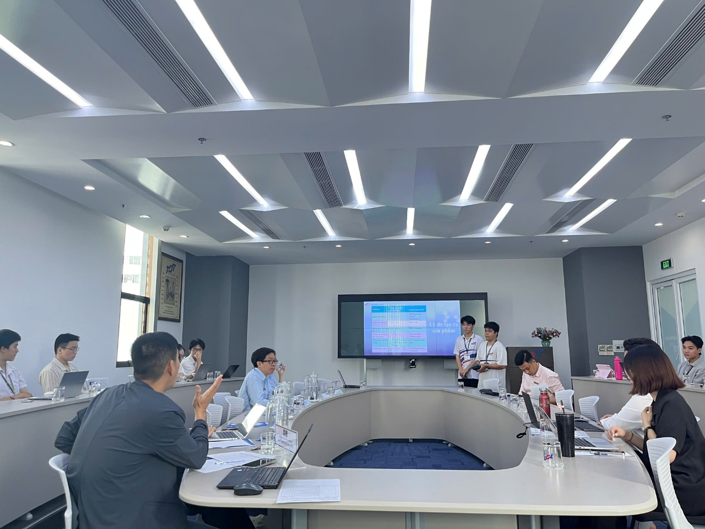 Đánh giá phần trình bày ý tưởng