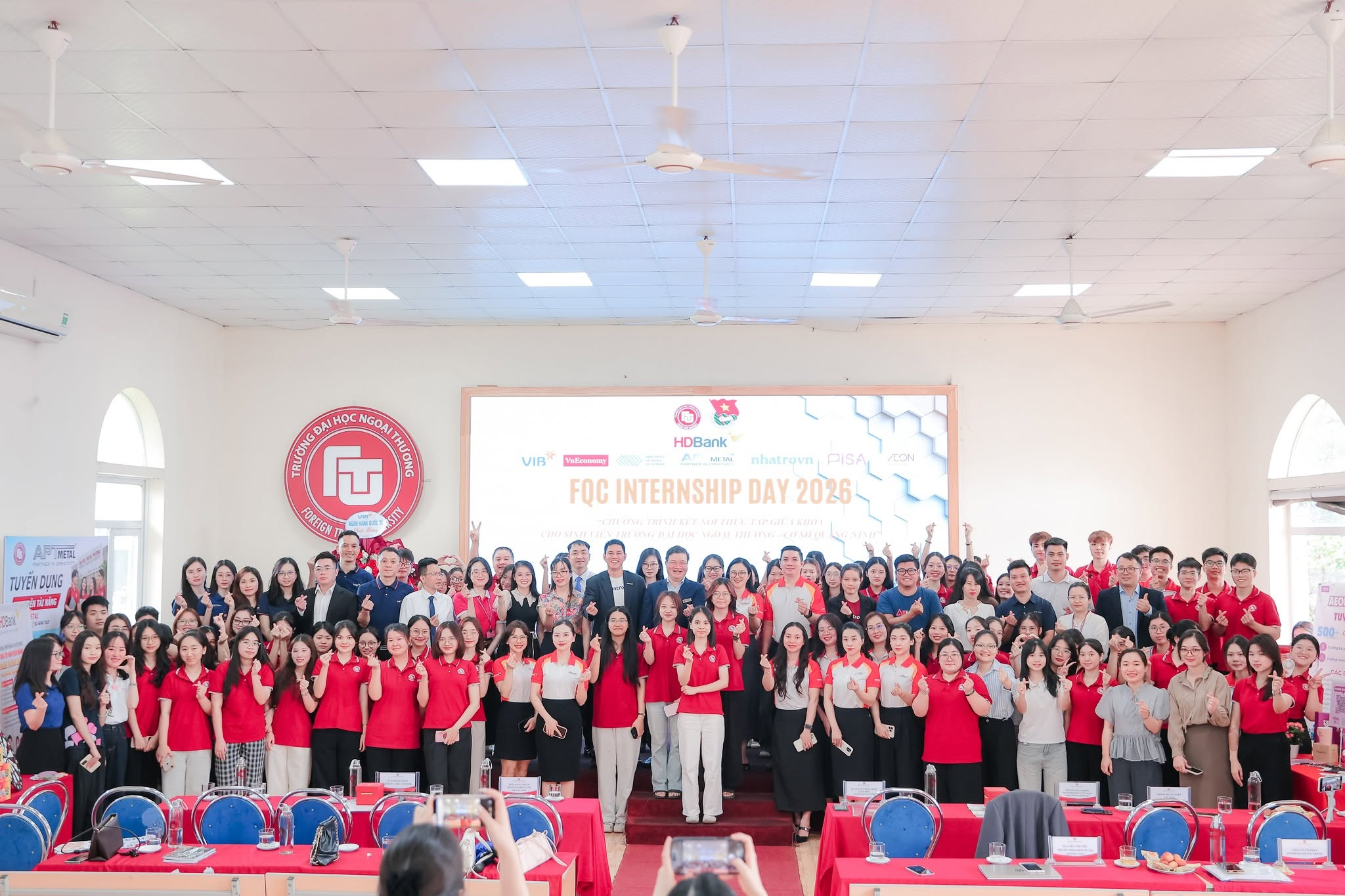 Nhatrovn – Anhome đồng hành cùng Workshop "VƯỢT RÀO CẢN ĐỂ THÀNH CÔNG", lan toả tư duy phát triển cho sinh viên Trường Đại học Ngoại thương – Cơ sở Quảng Ninh