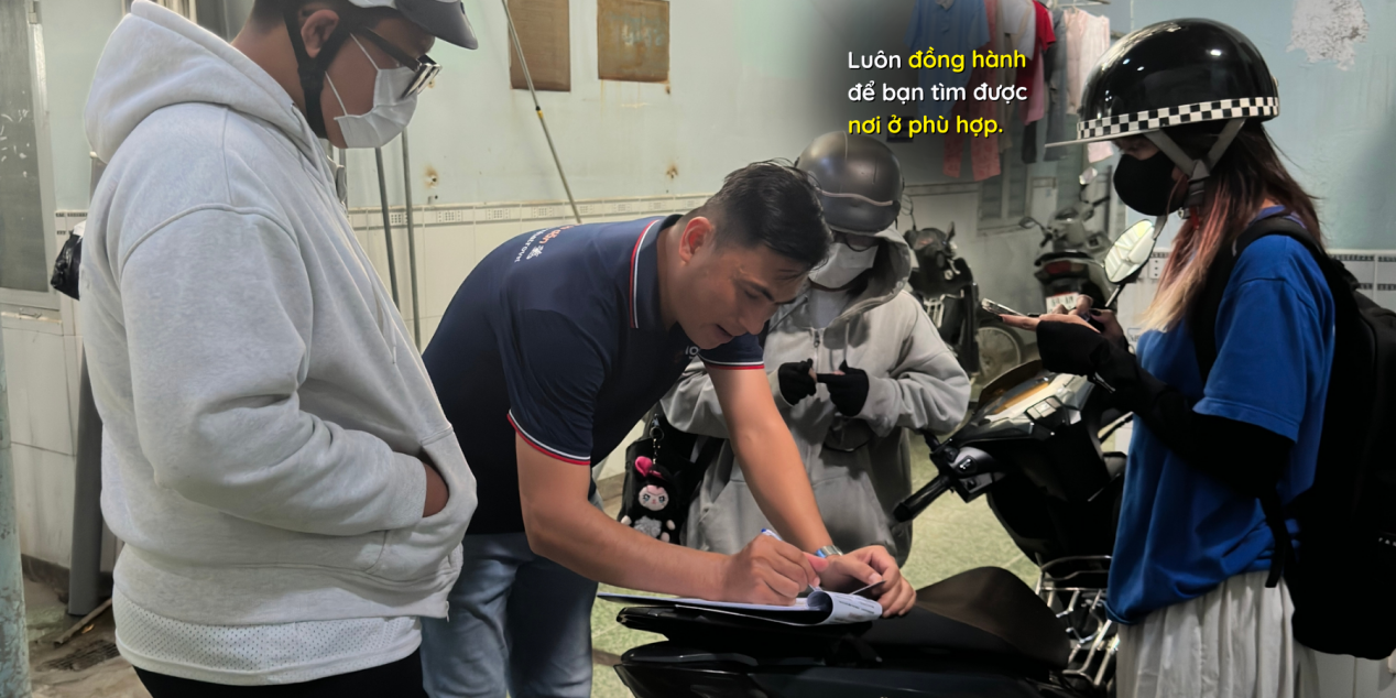 Anhome hỗ trợ kết nối và dẫn sinh viên xem phòng thực tế, hoàn toàn miễn phí.